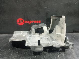 Кожух рулевого механизма правый BMW 5 2007