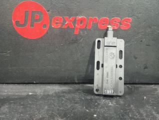 Антенна бесключевого доступа BMW X1 2011