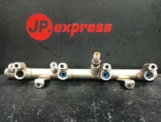 Топливная рампа правая Audi Q7 2007