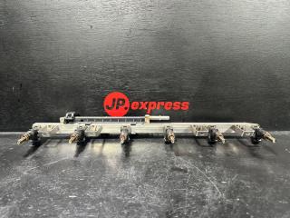 Топливная рампа с форсунками BMW 6 2008