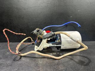 Топливный насос BMW 1 2010