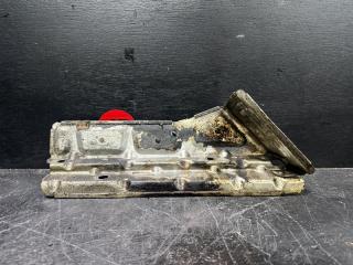 Запчасть защита выпускного коллектора Audi A5 2008