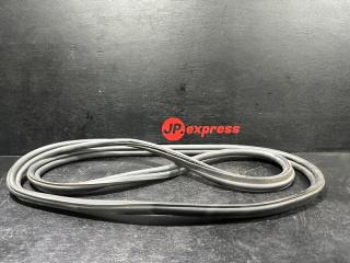 Уплотнитель багажной двери BMW 3 2006