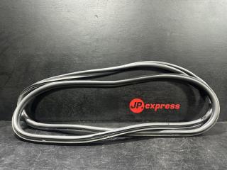 Уплотнитель багажной двери BMW 1 2015