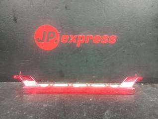 Третий фонарь стоп-сигнала BMW 1 2007