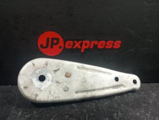 Реактивная тяга правая BMW 6 2006