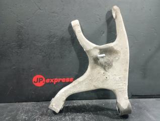 Рычаг задний правый Audi A5 2008