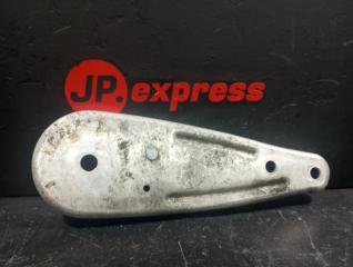 Реактивная тяга правая BMW 5 2004