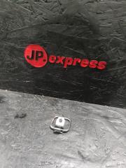 Кронштейн крепления груза в багажнике BMW