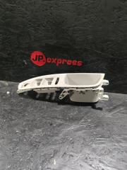 Накладка обшивки двери передняя правая Audi Q7 2007