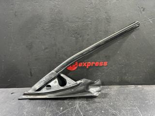 Уплотнитель бокового зеркала правый BMW 1 2010