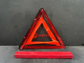 Знак аварийной остановки BMW X1 2010