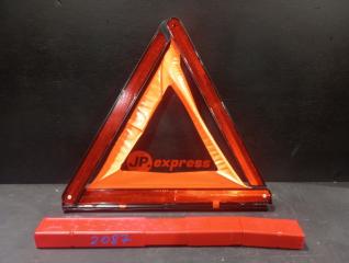 Знак аварийной остановки BMW X1 2010