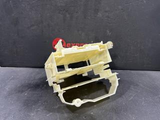 Кронштейн ЭБУ BMW 5 2006