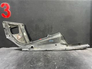 Пластик под капотом левый BMW 5 2010