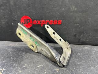 Петля капота правая Porsche Cayenne 955