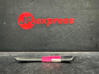 Накладка бампера Mercedes-Benz E-class