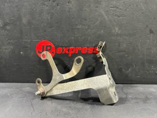 Кронштейн глушителя BMW 6