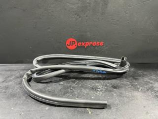 Уплотнитель капота BMW 5 2011