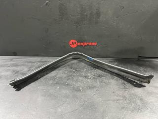 Уплотнитель капота BMW 5 2012