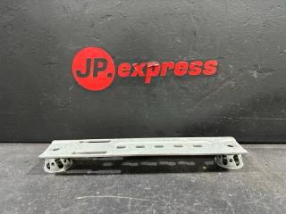 Кронштейн Porsche Cayenne 955