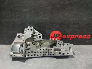 Кронштейн ручки двери задний левый AUDI A8