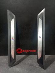 Декоративная накладка на порог салона передняя BMW 1 2012