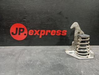 Захватный крюк капота BMW 6 2007