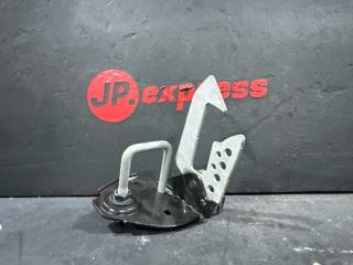 Захватный крюк капота правый BMW 5 2012