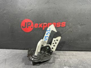 Захватный крюк капота правый BMW 5 2010