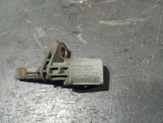 Датчик ABS передний правый Q7 2007 4LB BAR