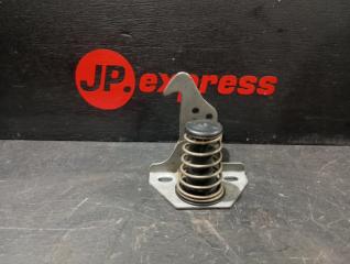 Захватный крюк капота BMW 6 2008