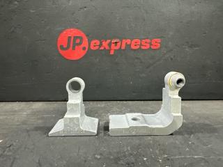 Петли двери задние правые BMW 5 2010