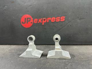 Петли двери передние правые BMW 5 2010