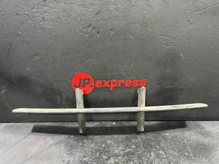 Решетка в бампер передняя BMW 5 2005