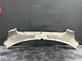 Накладка замка капота Audi A6