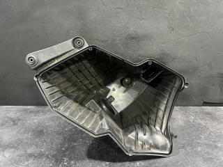 Корпус воздушного фильтра BMW X1 2010