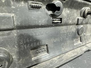 Молдинг двери передний левый XC90