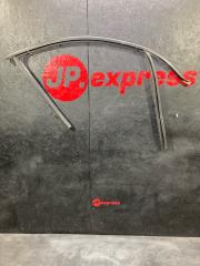 Направляющая стекла двери передняя правая BMW 3 2012