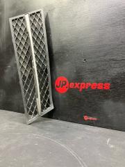 Решетка в бампер передняя правая BMW 5