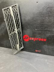 Решетка в бампер передняя правая BMW 5