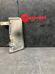 Брызговик передний Volkswagen Transpoter 2008