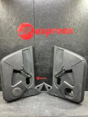 Обшивки дверей передние Renault Duster 2017