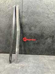 Молдинг стекла двери передний левый Renault Duster 2017