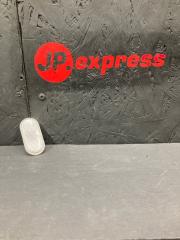 Запчасть повторитель поворота в крыло Renault Duster 2017