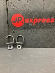 Запчасть кронштейн крепления груза в багажнике Renault Duster 2017