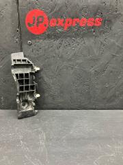 Запчасть кронштейн бампера передний правый HYUNDAI Creta