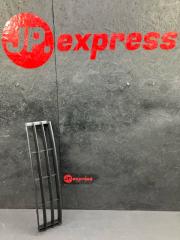 Решетка бампера передняя SKODA Octavia 2008-13