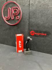 Рулевой наконечник левый Mitsubishi L200 2005