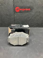 Запчасть колодки тормозные передние Jaguar X-TYPE 01>